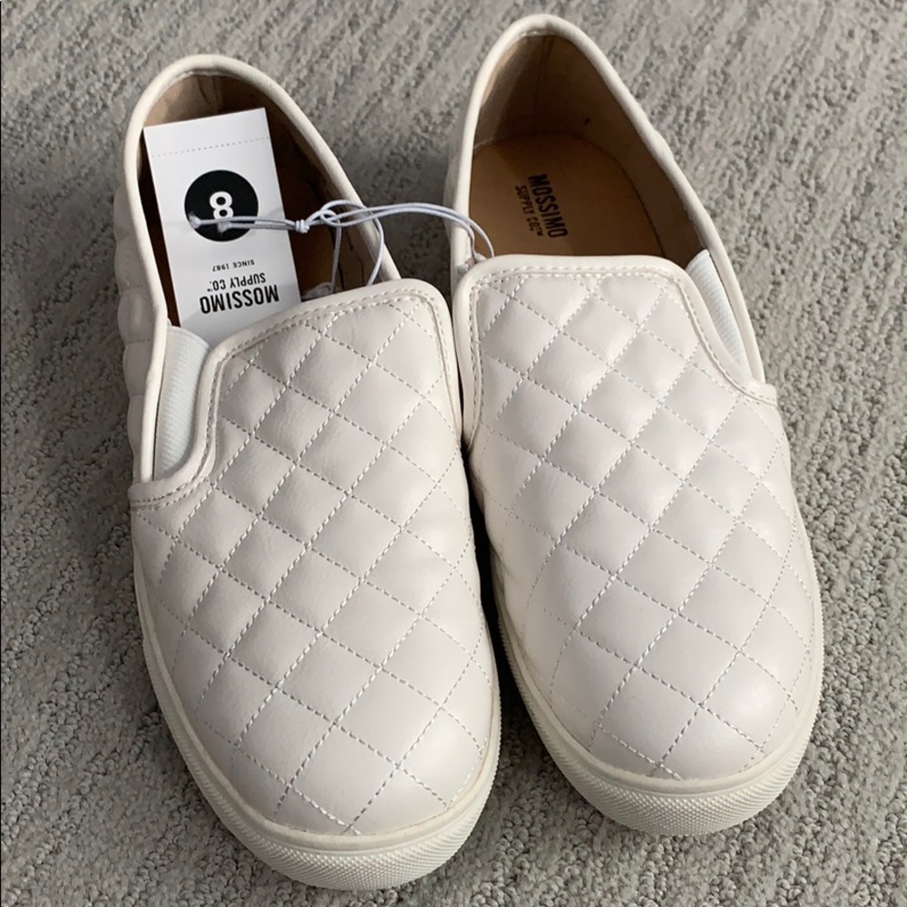 Mossimo Slip on Sneakers